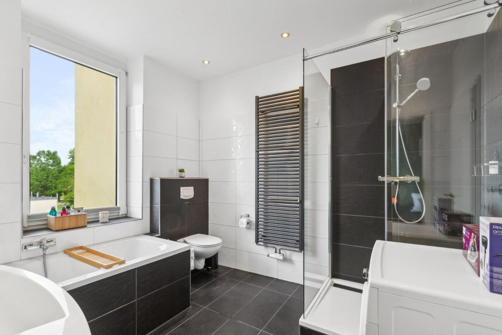 Elegant & Bright ~ Near Schalke 04 ~ Office ~ Free Parking! Apartamento Gelsenkirchen Exterior foto